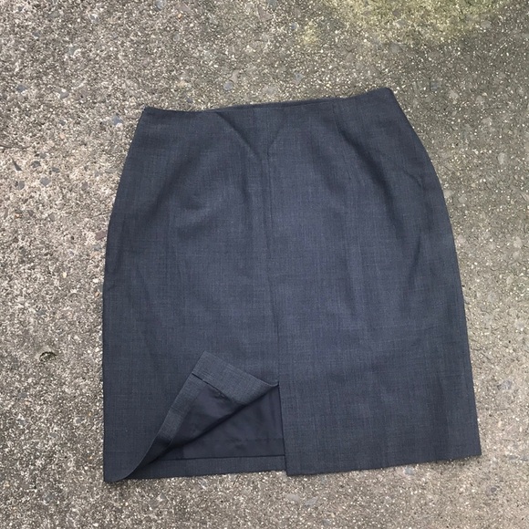 Jones New York Pencil Skirt - Picture 8 of 10